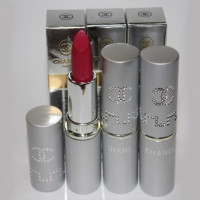 Помада A.B.C. Chanel cеребристый c cтразами.